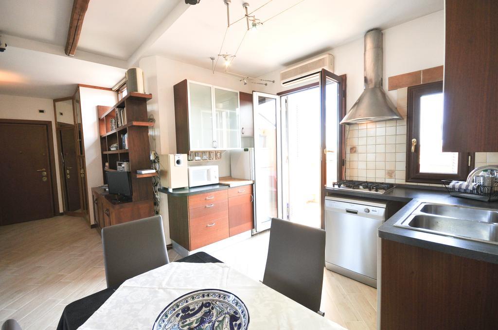 Penthouse With View Apartment โรม ภายนอก รูปภาพ