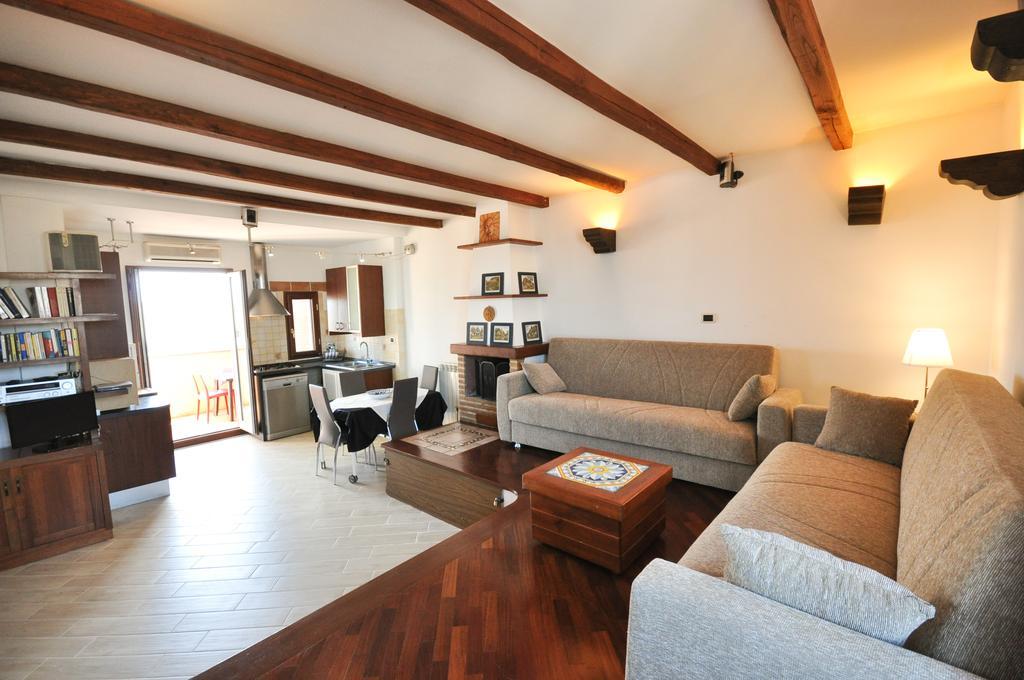Penthouse With View Apartment โรม ภายนอก รูปภาพ